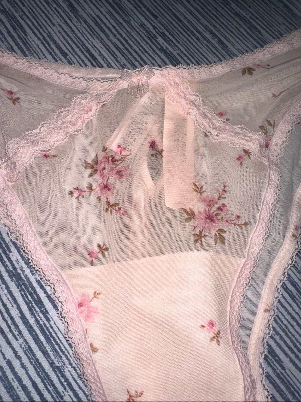 🌻10/$75🌻 Victoria’s Secret - Picture 3 of 5